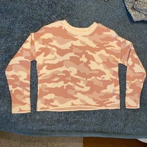 Gianni Bini girls camo sweater, size XL